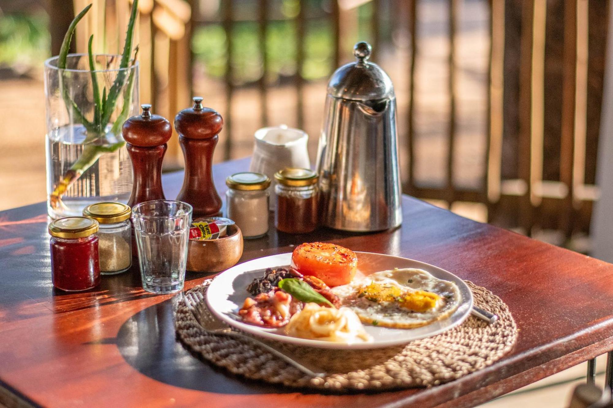 Langa Langa Safari Camp Villa Huntingdon Ngoại thất bức ảnh